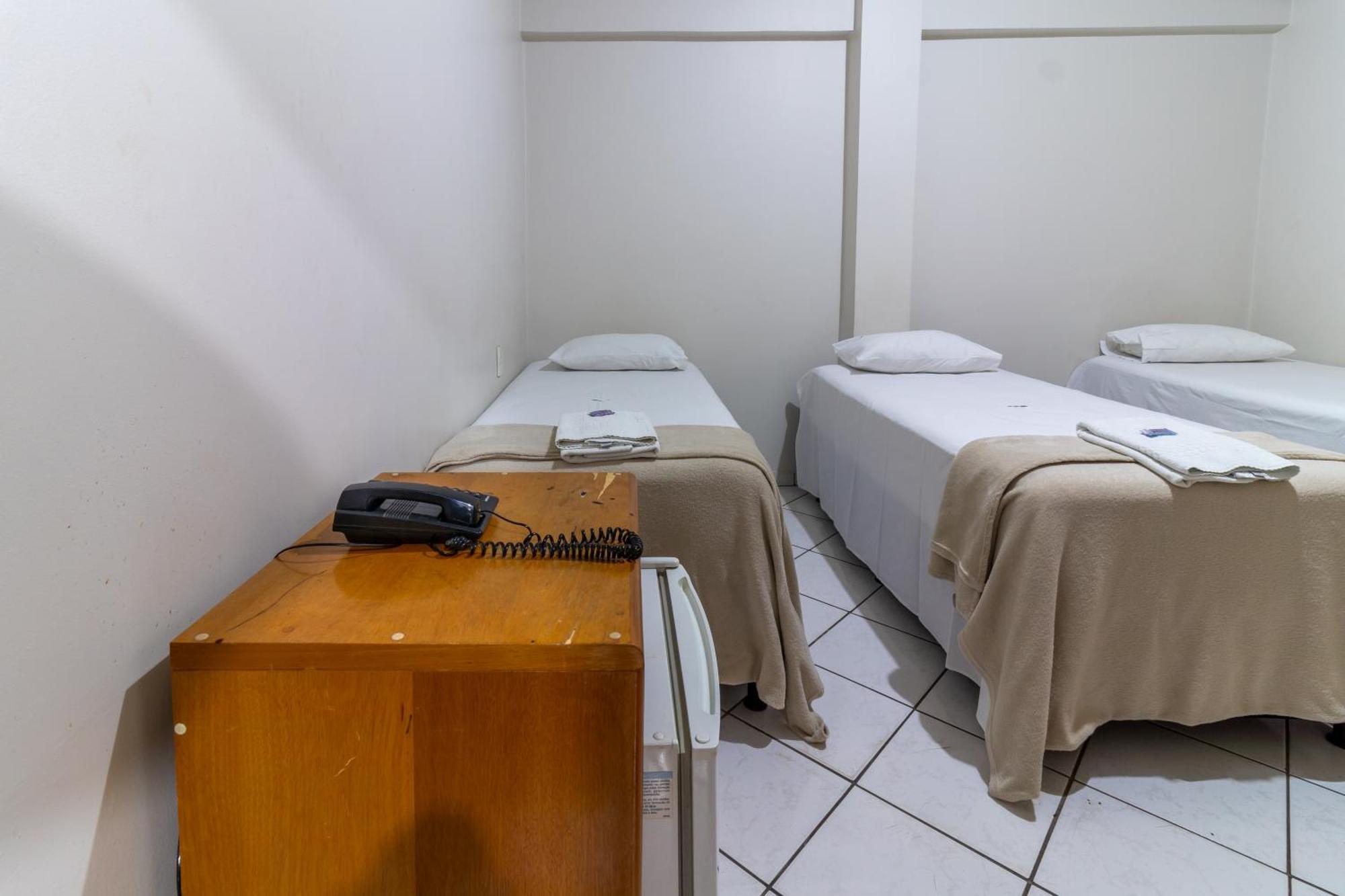 Hotel Los Angeles 쿠이아바 외부 사진